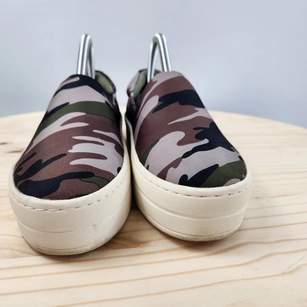 J/ Slides Harlow Slip-on Platform Sneaker In Green Camo Lycra. Platform Size 7.5 - Picture 11 of 12